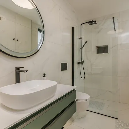 Bp Lux With Private Pool