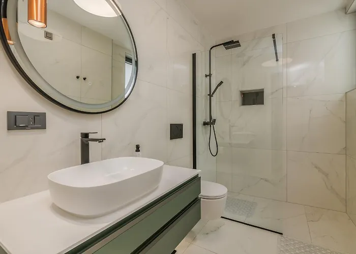 Bp Lux With Private Pool