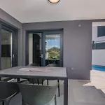 Bp Lux With Private Pool * Njivice