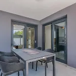 Apartman Bp Lux With Private Pool