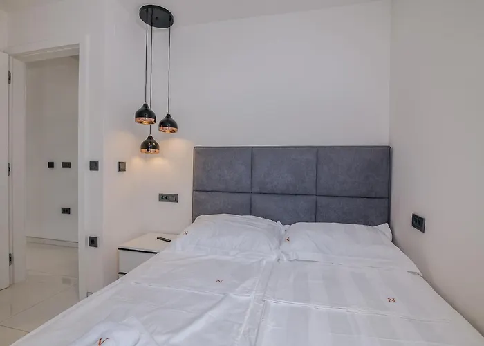 Bp Lux With Private Pool Njivice