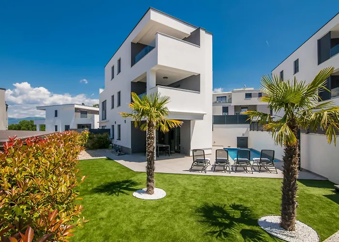 Apartament Bp Lux With Private Pool Nijvice